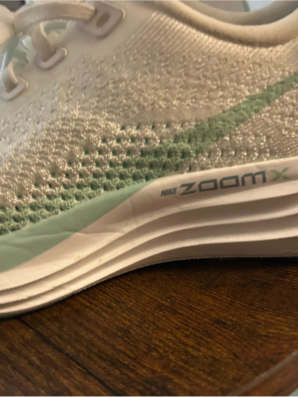 Nike Women White and Mint Running Sneakers - Picture 4 of 6